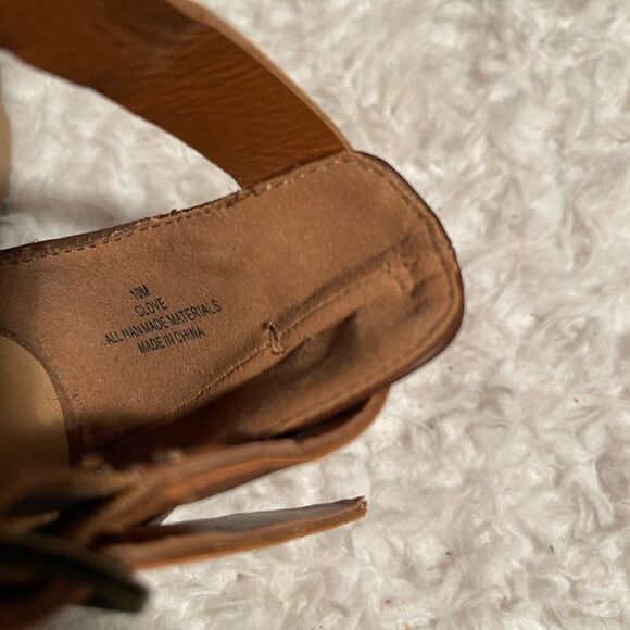 Self esteem tan  faux leather cage wedge ankle straps sandals Size 10 - Picture 10 of 11